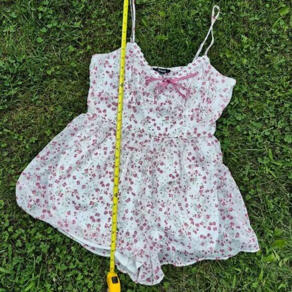 Trixxi Floral Lace Romper Dress - XL - New - Picture 4 of 6